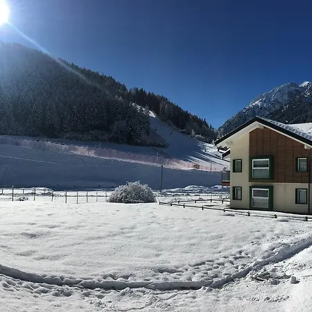 Residenza Eleonora * Temù